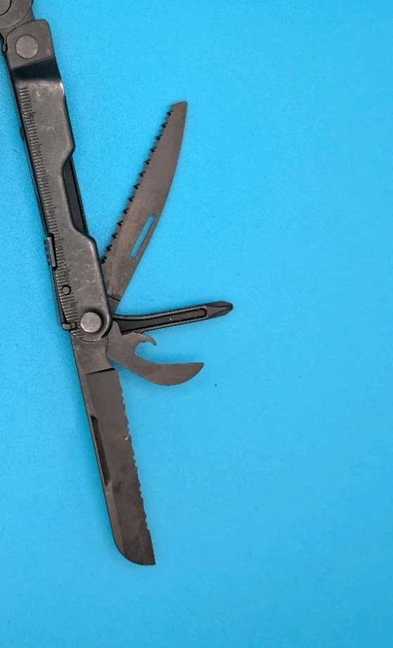 Leatherman Rebar Multi-Tool! Free Shipping! BLACK OXIDE!