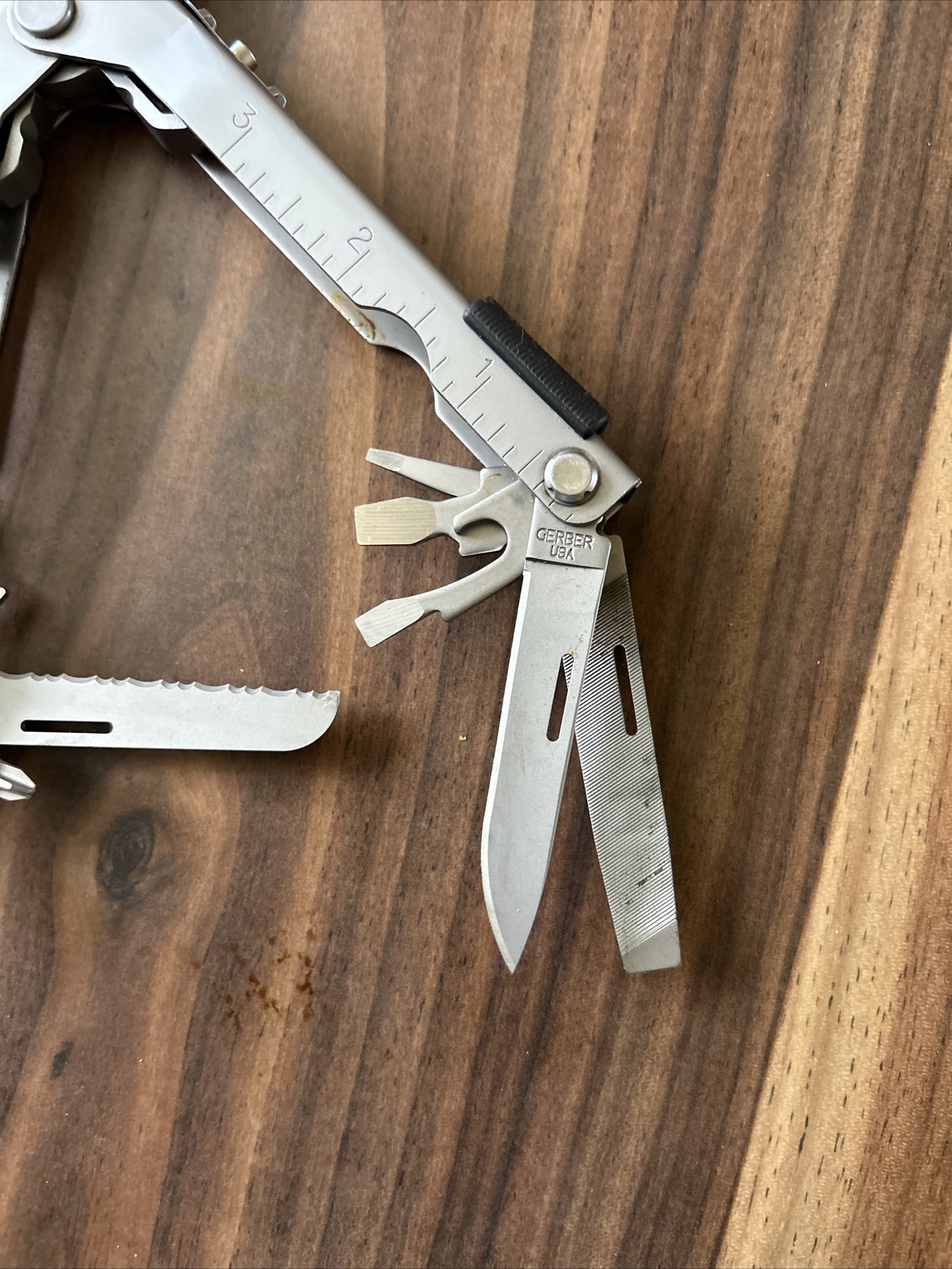 Gerber USA Multi Tool Blunt Nose Pliers Knife W/Sheath