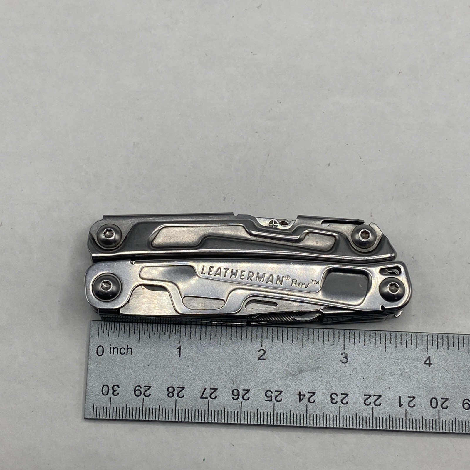 Leatherman Rev 3.8″ Multi-Tool, Stainless!