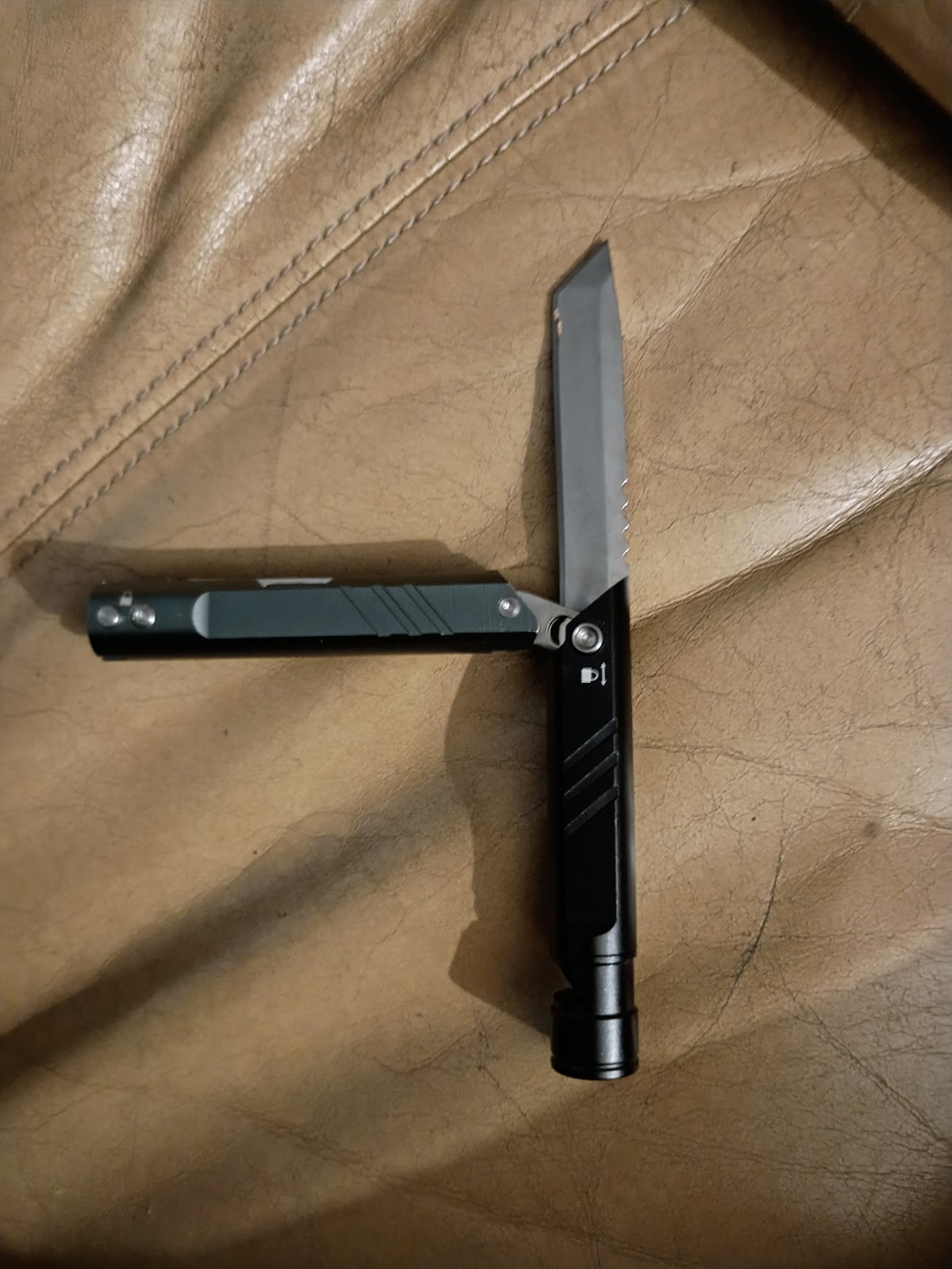 8 in 1 multifunctional Tool