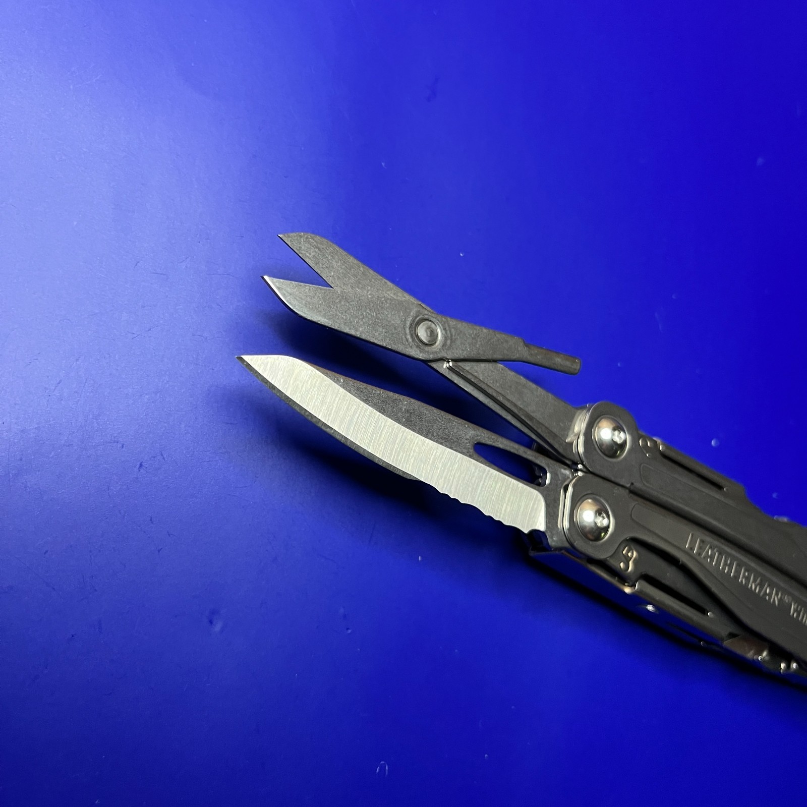 Leatherman Stainless Steel Wingman Multi Tool Scissors Knife Plier