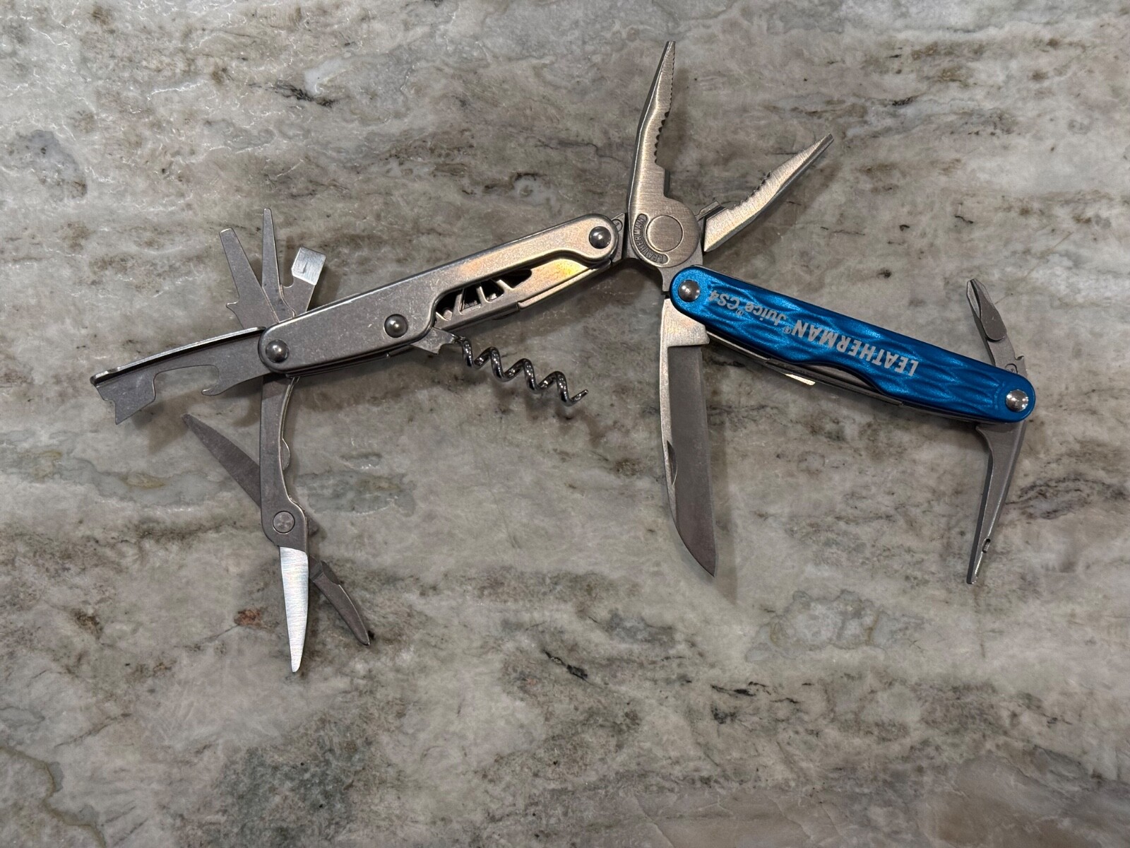 Leatherman Juice CS4 Columbia Blue Discontinued USA