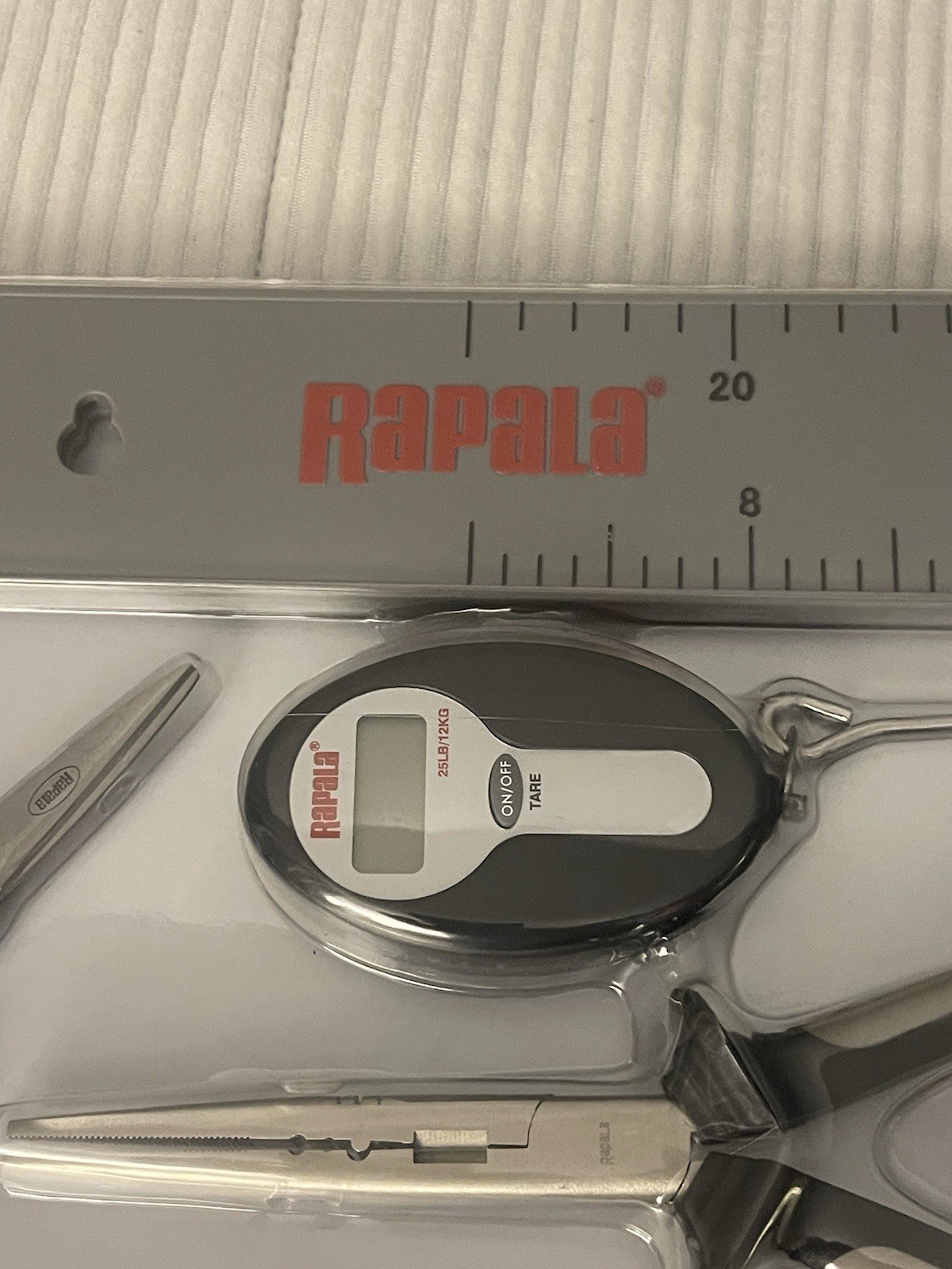 Rapala Fisherman’s Tool Combo, Scale, Pliers, Line Scissors, 24” Ruler, New Pkg