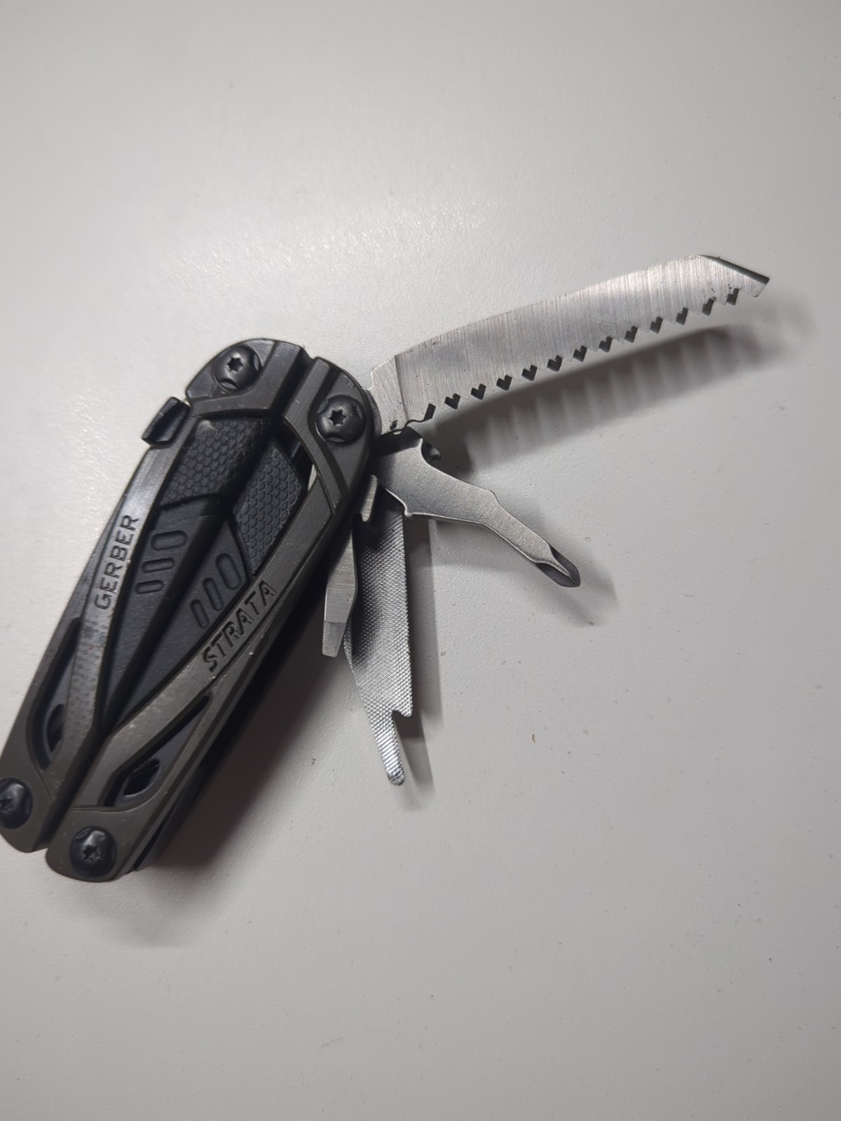 Gerber Strata MultiPlier Multi-tool Pliers Scissors