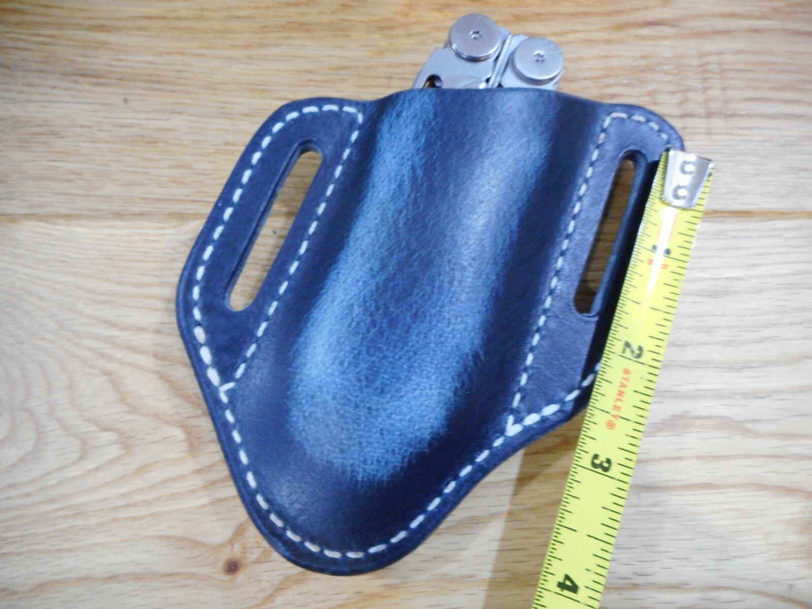 Leatherman Wave oil tanned Gray Buffalo leather quick draw sheath. Sheath only.