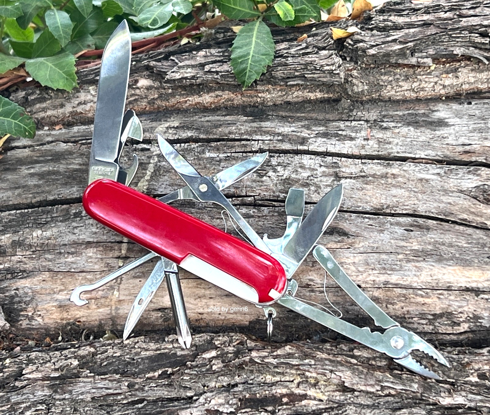 Victorinox Swiss Army Original Knife Red Deluxe Tinker 1.4723, New In Box