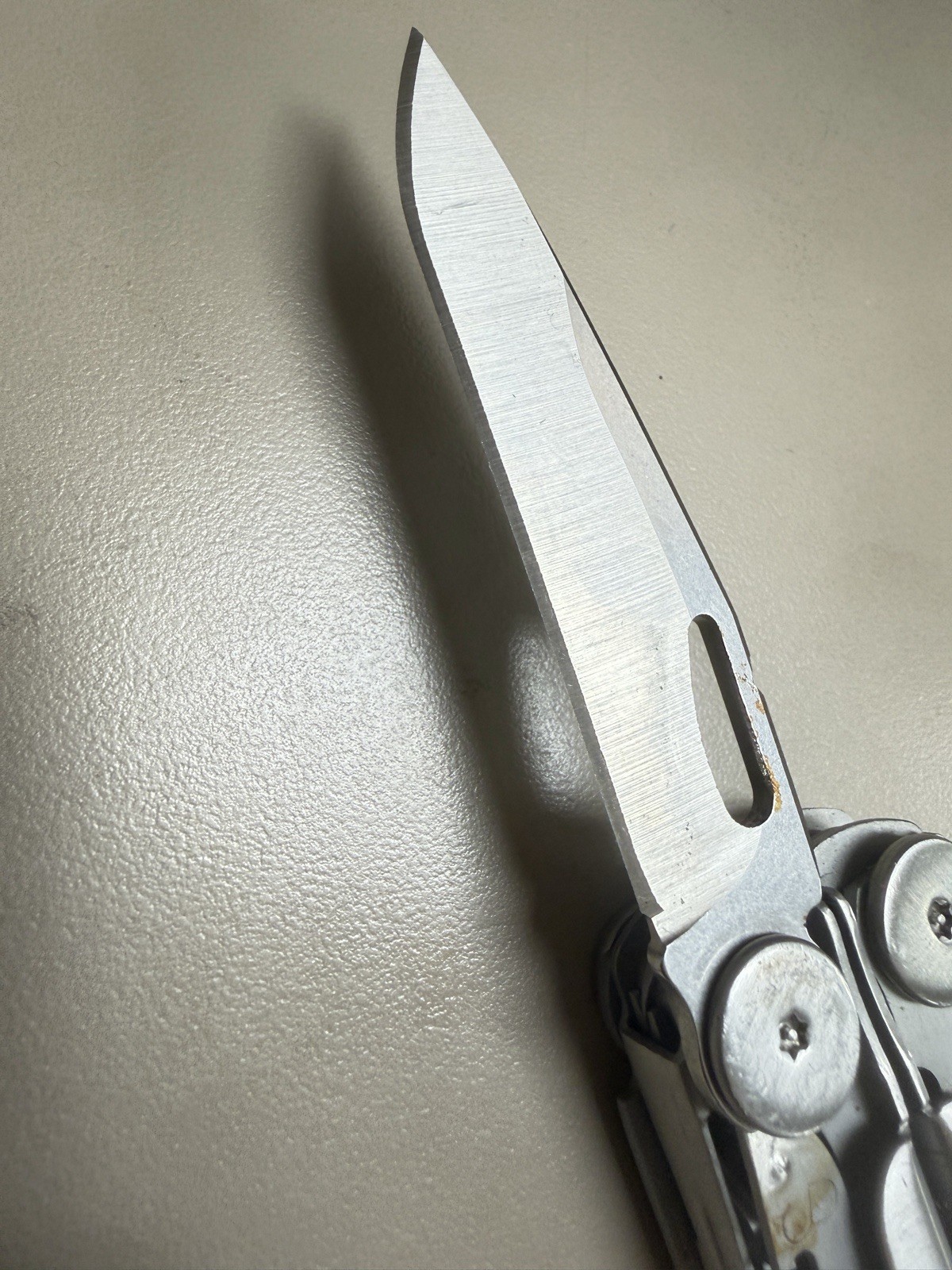 Leatherman Wave Multi-Tool Stainless Steel Pliers Knife with Screwdriver