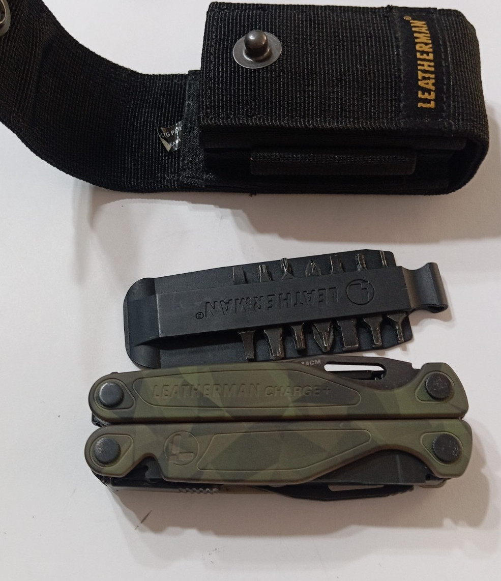 🔥🔥🔥 Leatherman Charge 2018 Forest Camo Retired Limited Edition Very Rare