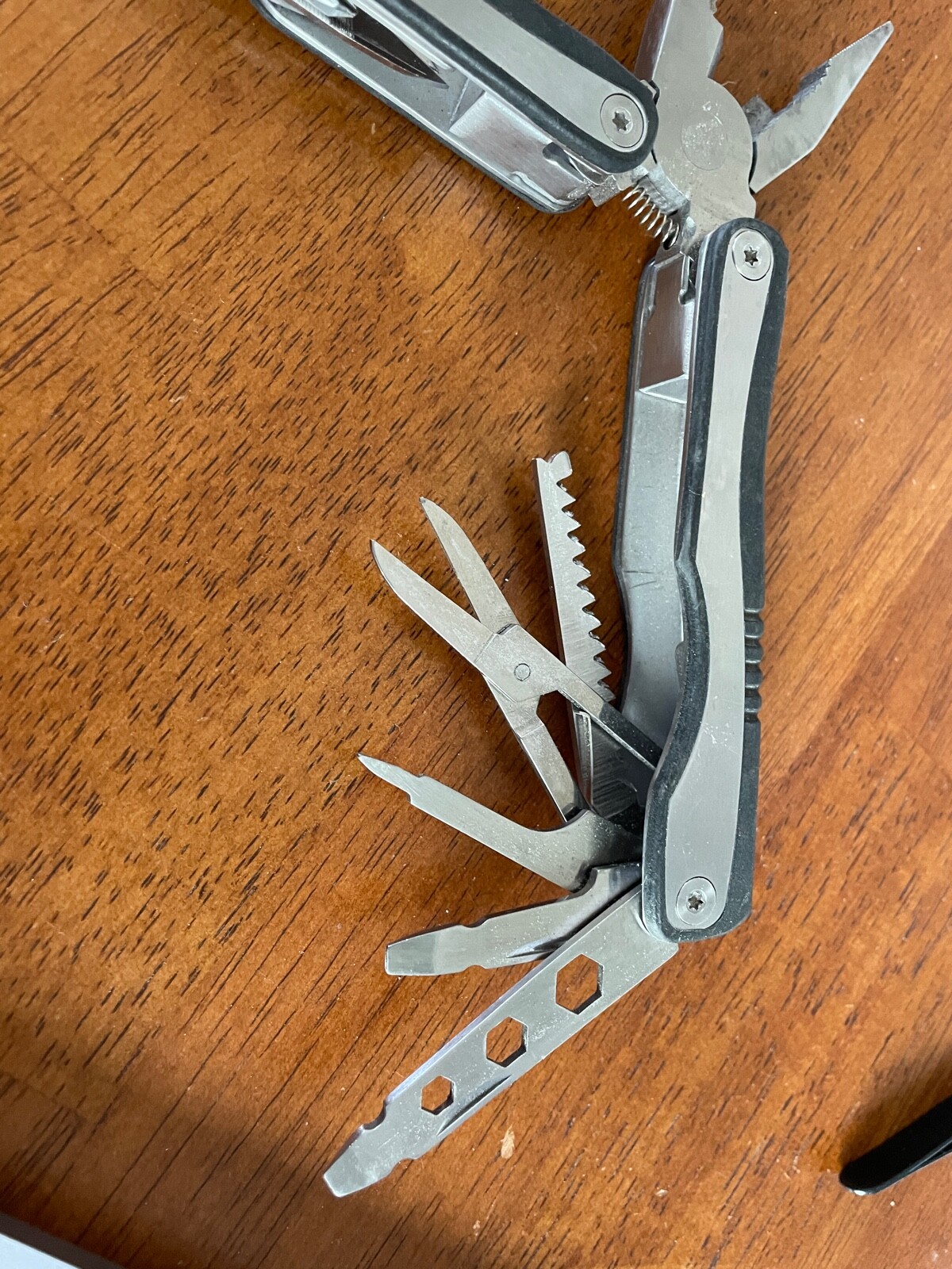 GATOR GERBER CASE WITH A Utility TooL / NOT GERBER
