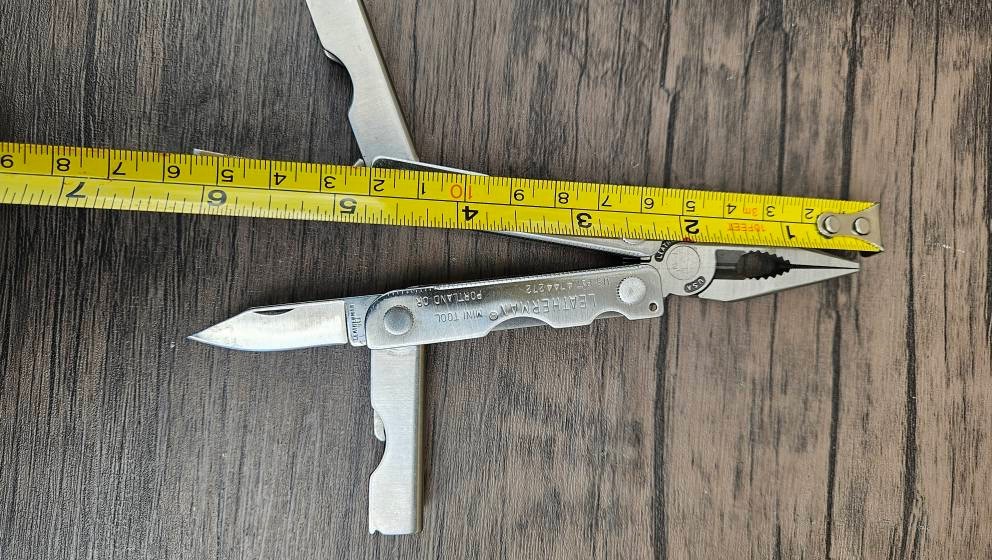 Leatherman MINI TOOL Multitool Variant w/US PAT 4744272 A8