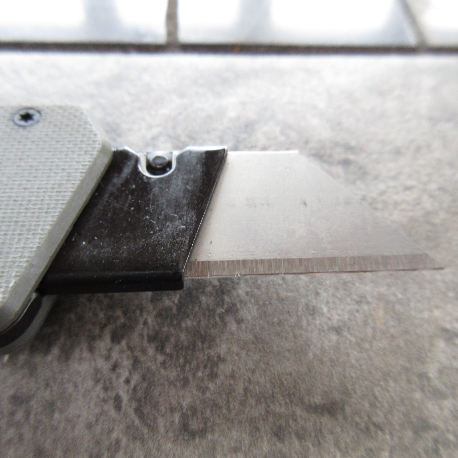Gerber Prybrid Multi-tool 8970623A Box Cutter Pry Bar Nail Puller