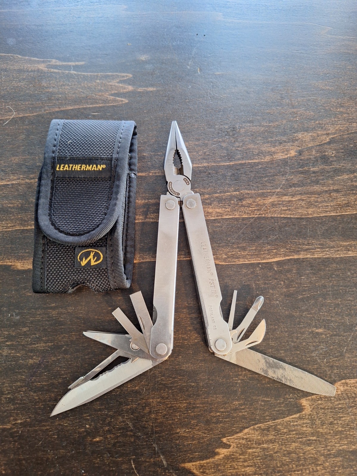 Vintage Leatherman PST 2 Multi Tool! Wirh Sheath Fast Shipping!