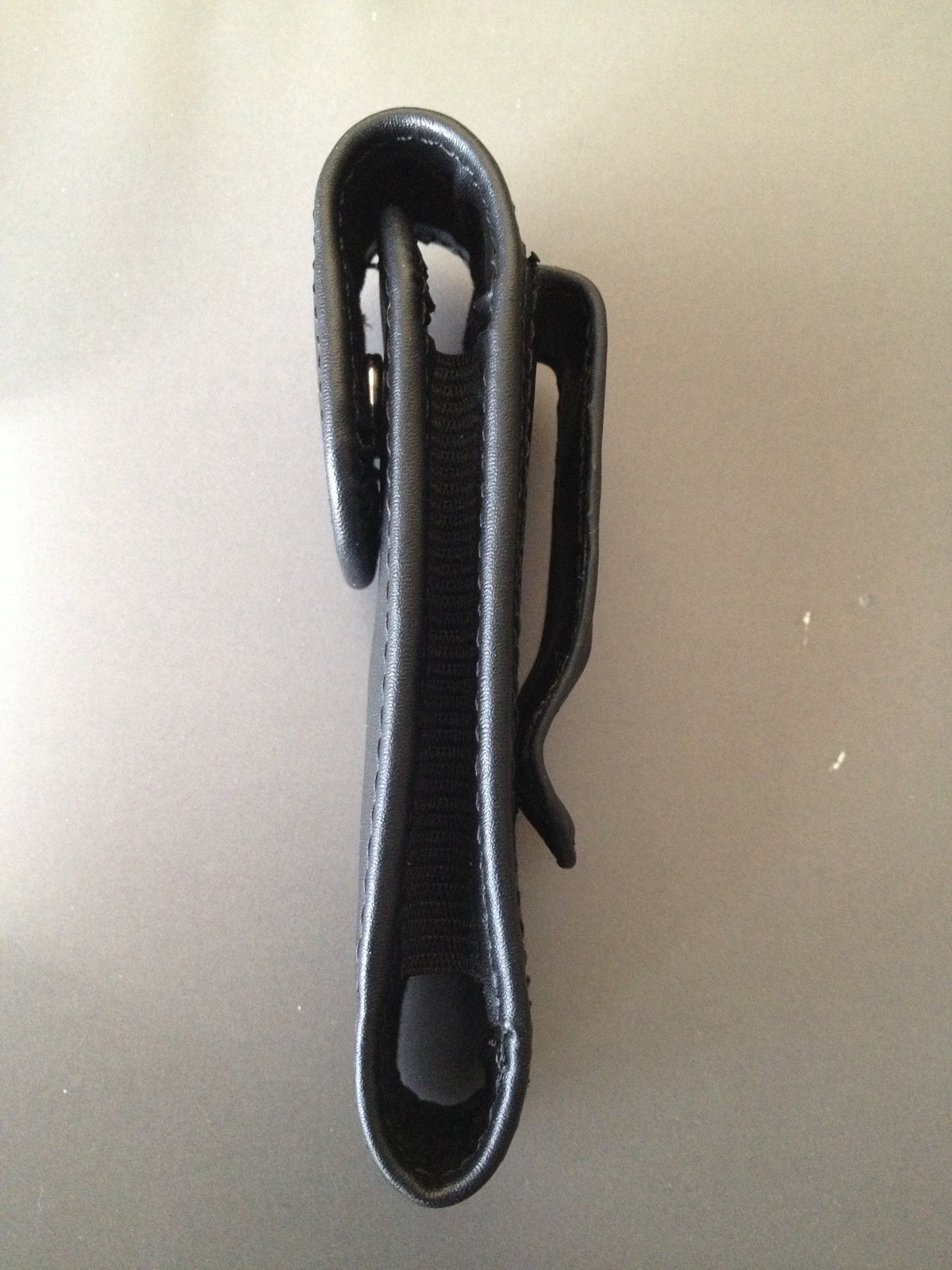 Swiss Army Medium Leather Knife Clip Pouch, Victorinox Item # 33255, New In Box