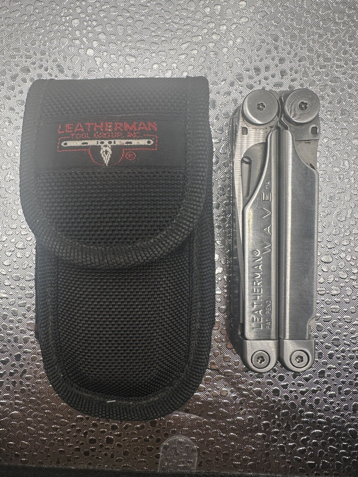 Leatherman Wave Stainless Steel Multitool with Case