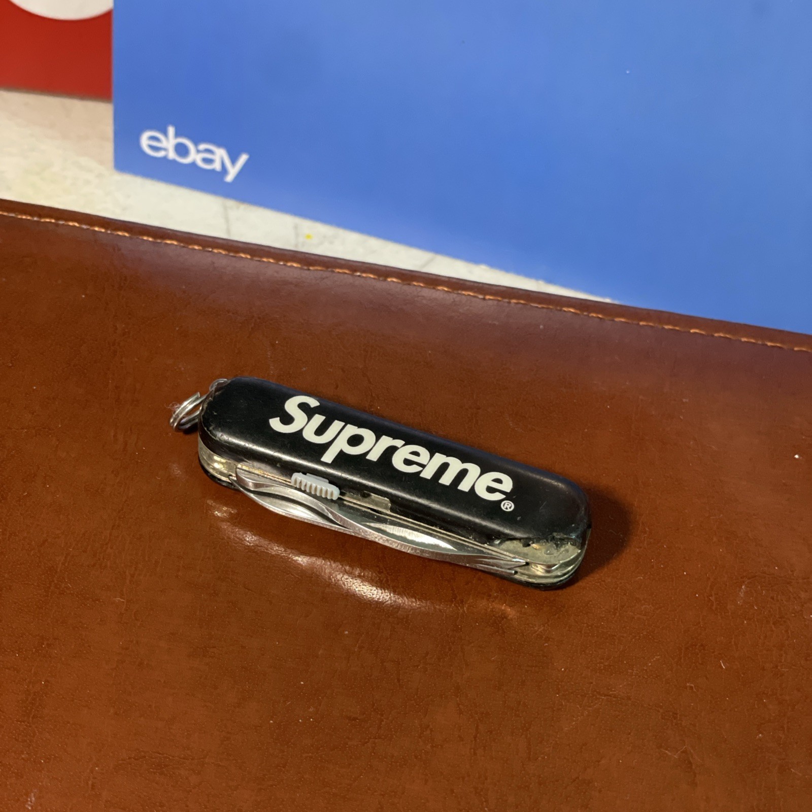 2014 Supreme Fall/Winter 2014 Victorinox Swiss Army Manager Black FW14 Damaged