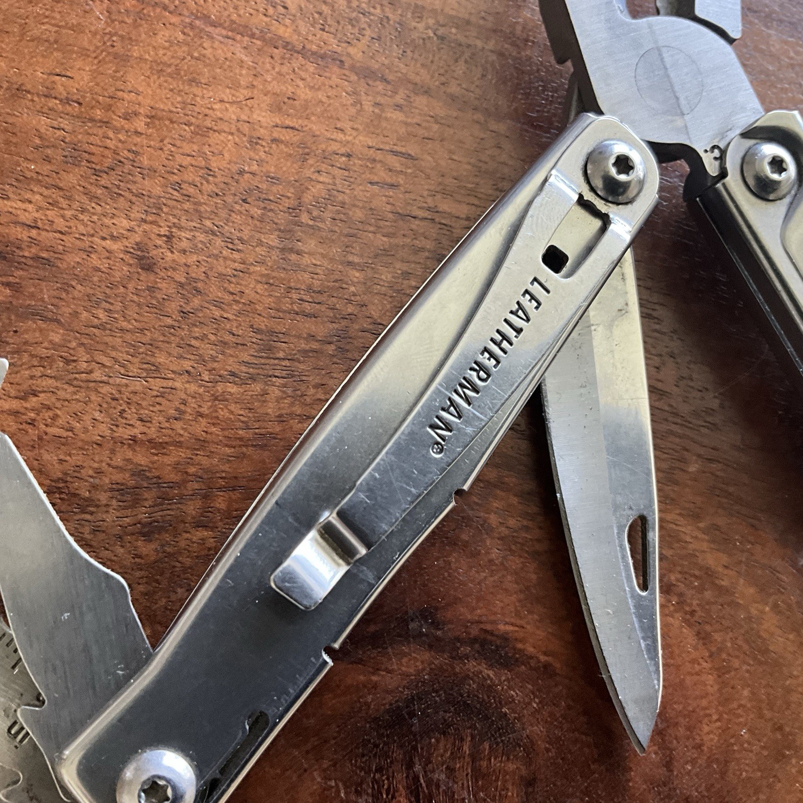 Leatherman Rev Multi Tool W Belt Clip Date Code 0415 (April 2015)