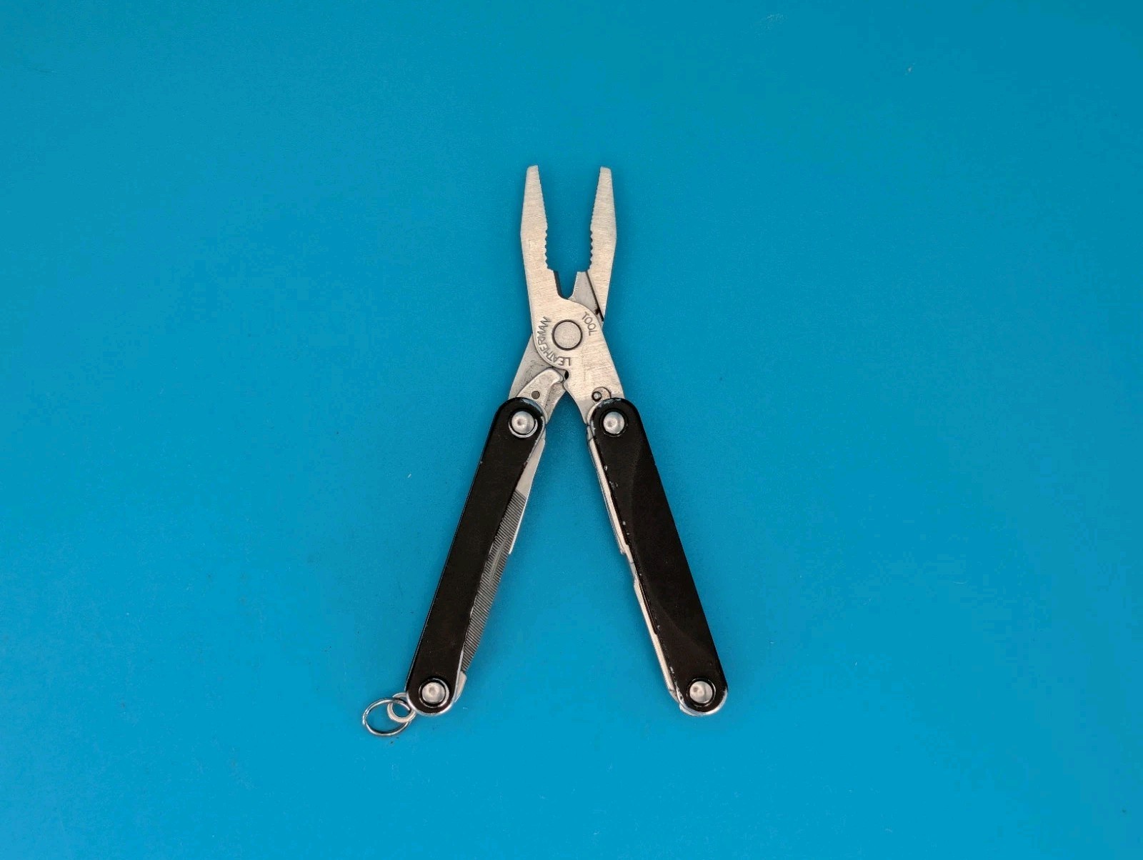 Leatherman SQUIRT PS4 Multi-Tool With Pliers Scissors Knife BLACK!