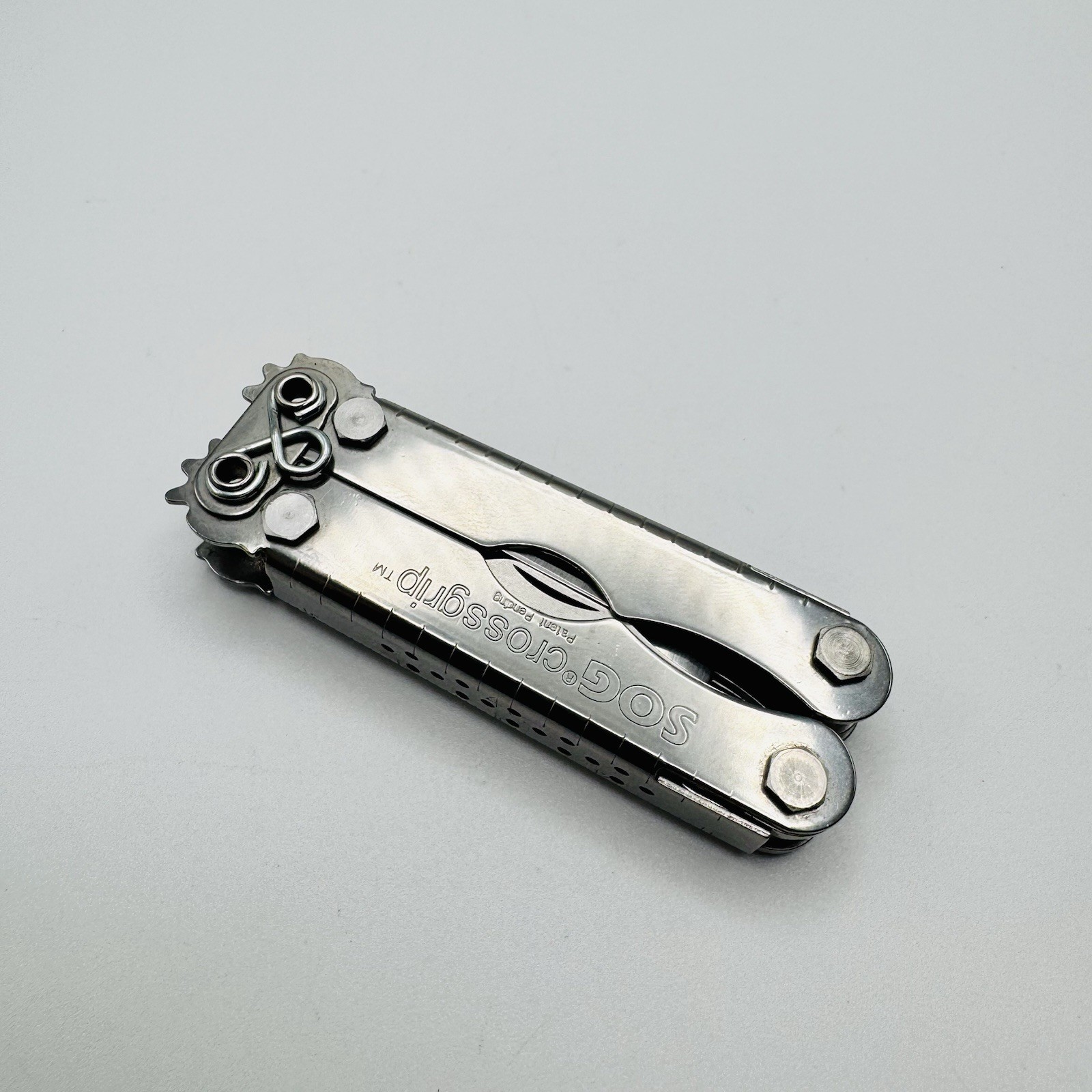 NOS SOG Crossgrip CG55-Compact-Multi-Tool-Discontinued-Pliers-Knife-File-Ruler
