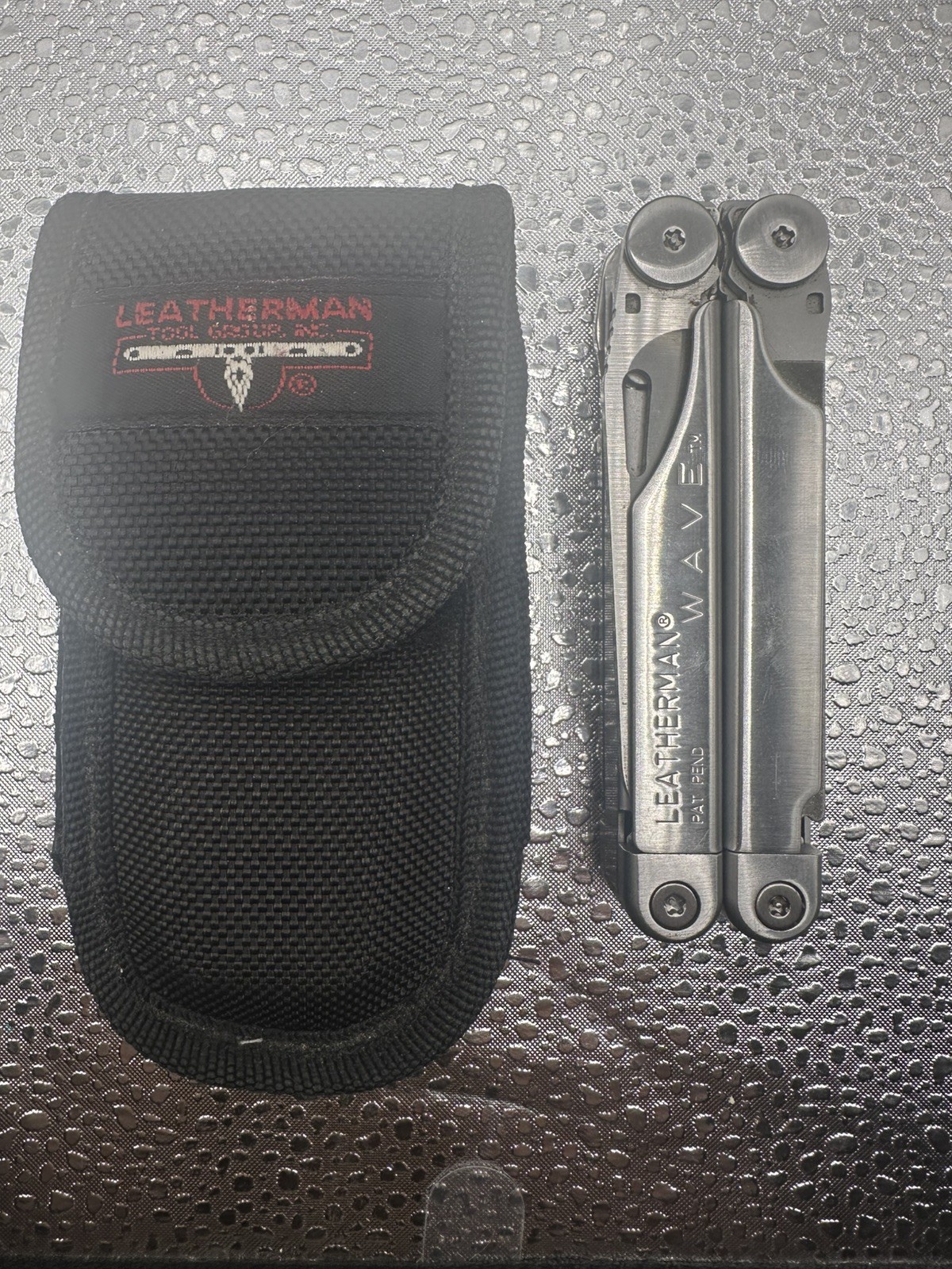 Leatherman Wave Stainless Steel Multitool with Case