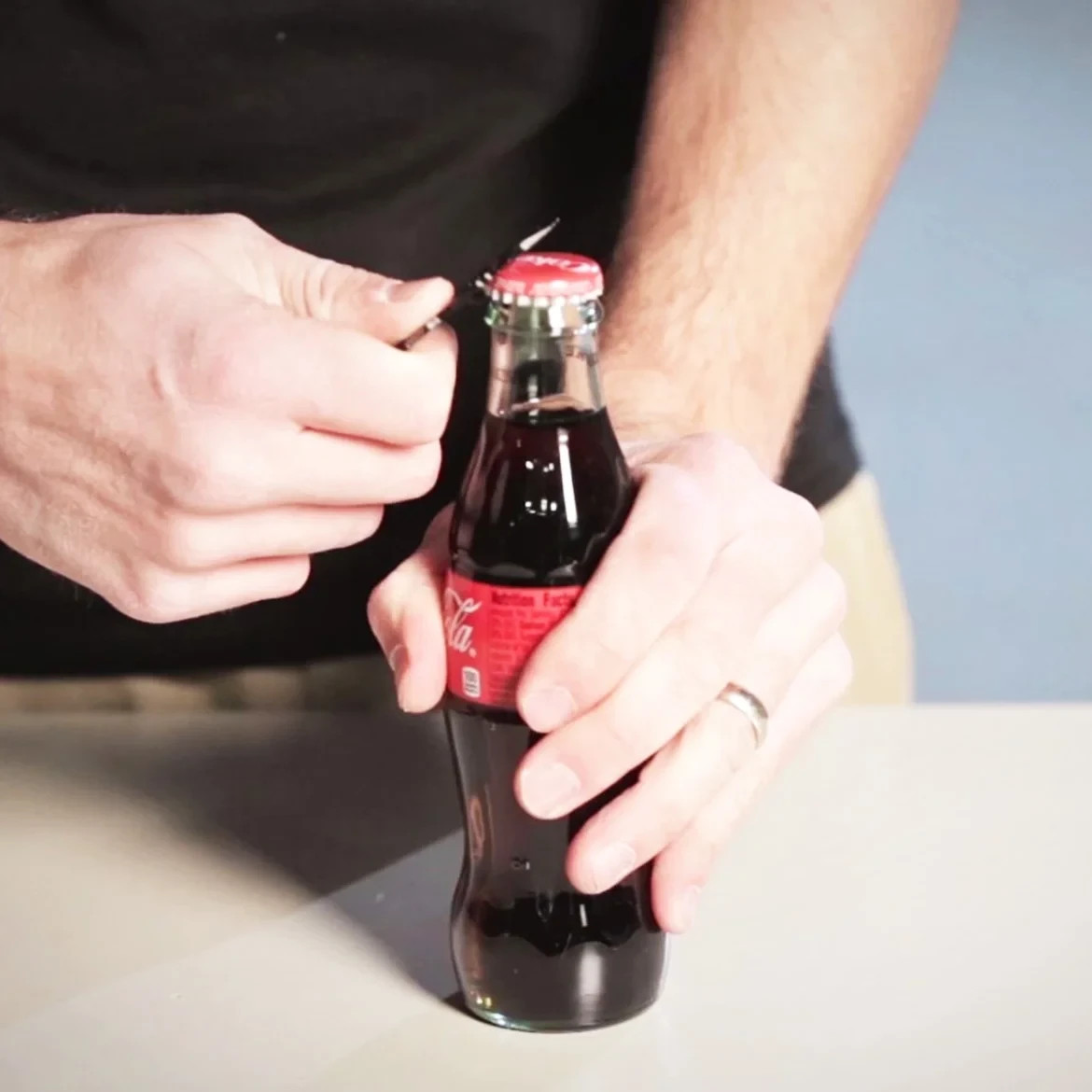 SOG Flat Tool Line Cutter/Bottle Opener/ Flathead Screwdriver – NEW OPEN STOCK