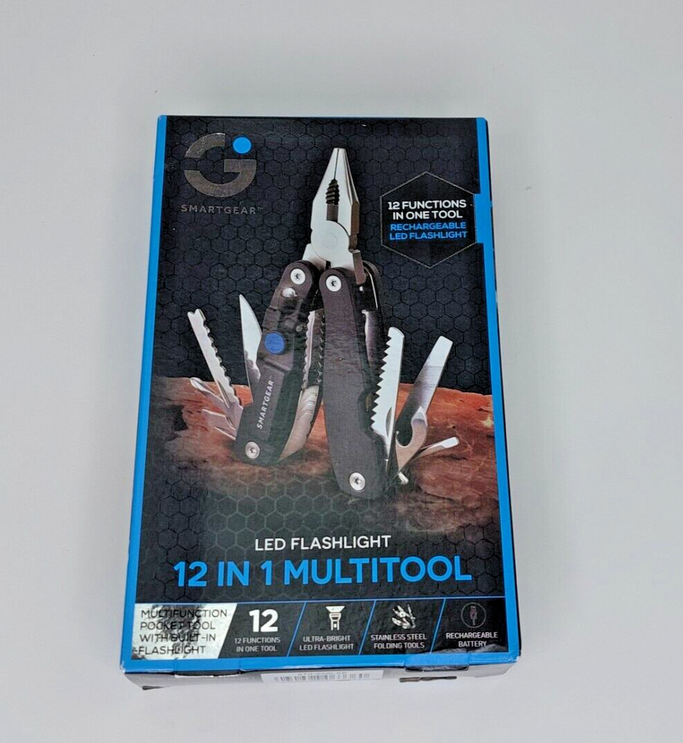 Smartgear Flashlight Multitool 12-in-1 led rechargeable flashlight New in Box