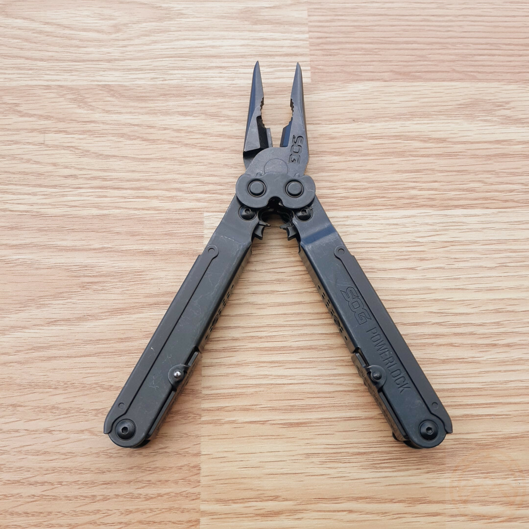 SOG Powerlock Eod Black Oxide Comfortable Pliers Screwdrivers Crimpers Openers
