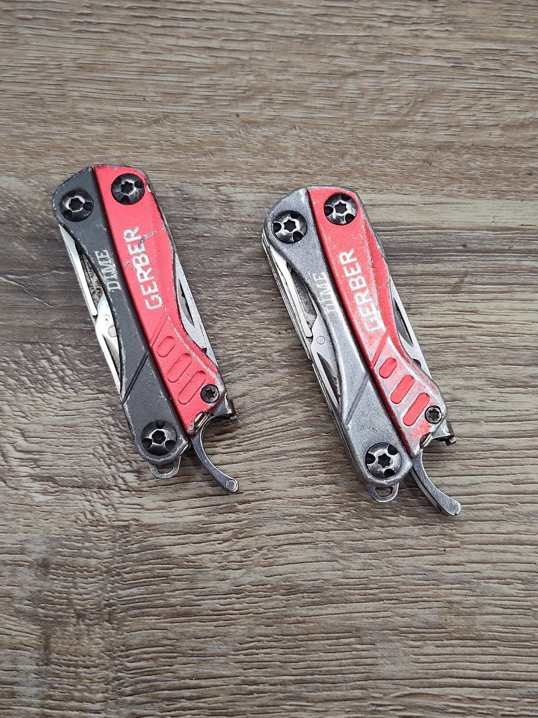 Lot W 2 Gerber Dime Multi Tool Pliers Knife Tools