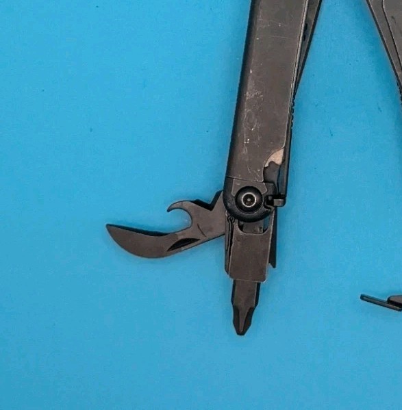 Leatherman Wave Plus + Multi-Tool! FAST SHIPPING! BLACK OXIDE!