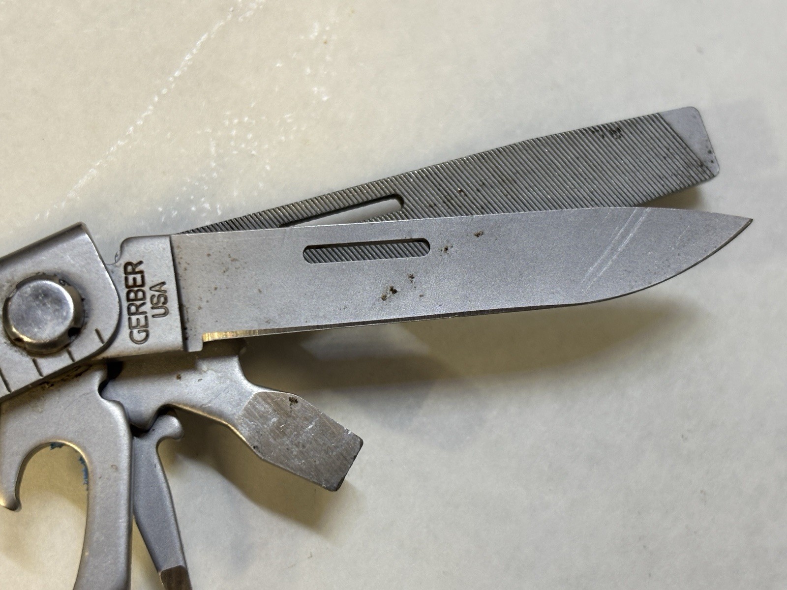 Vintage GERBER Blunt Nose Plier With LEATHER Sheath 9-way Multi-Tool USA