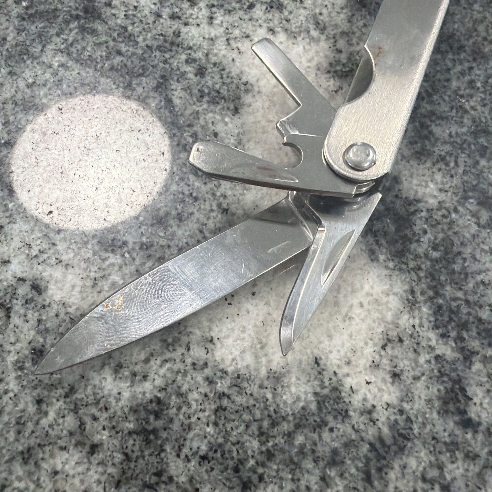 9 Tool Stainless Steel Multi Tool. Made In The Same Fashion As Original Leather