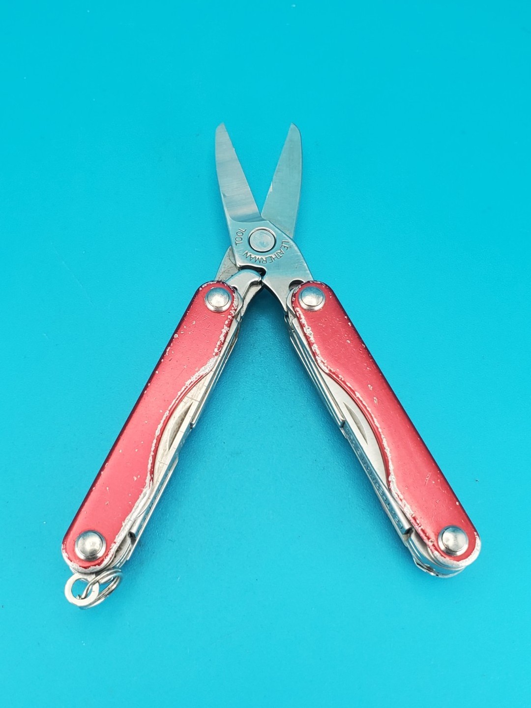Leatherman Squirt S4 Multi-Tool, Key Ring, Retired, RED!