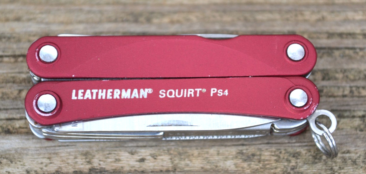 Genuine Leatherman Squirt PS4 Red Multitools Knife, Plier Multi-Tools–Excellent