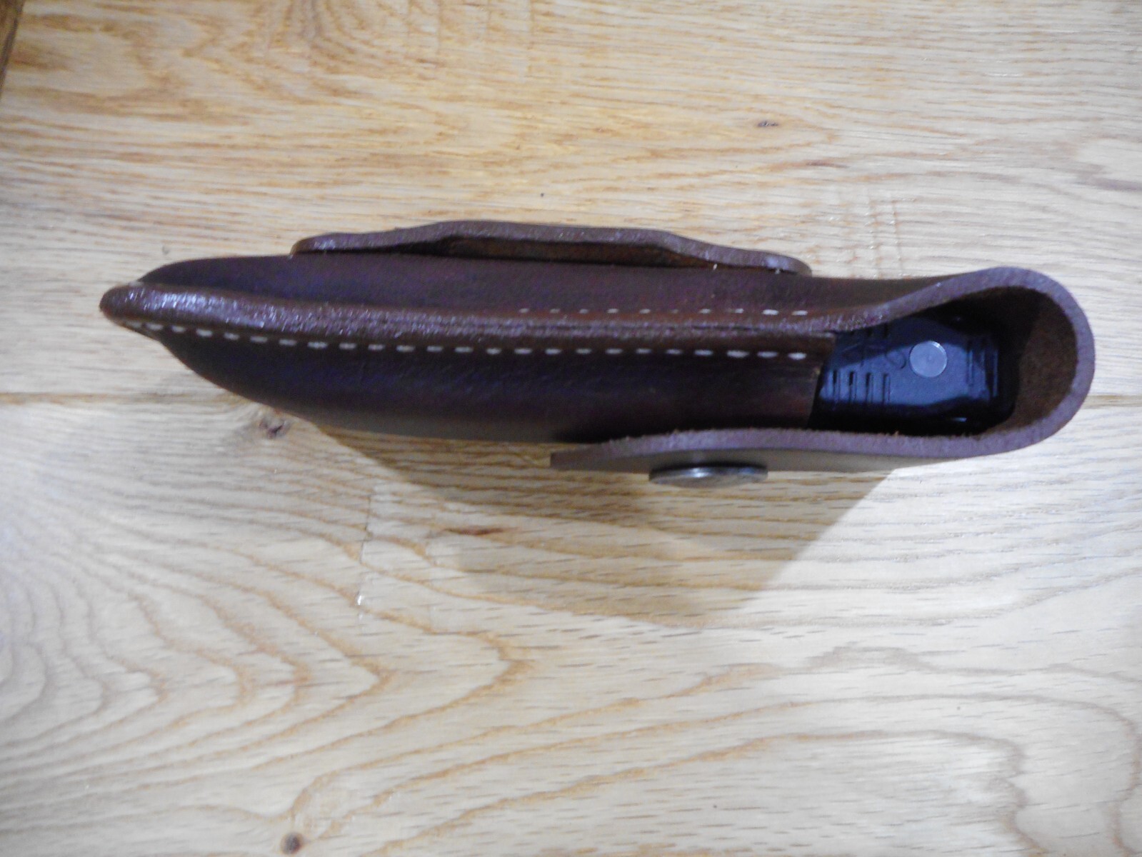 Gerber MP600 or Diesel multi tool leather sheath. Sheath only. Buffalo snap