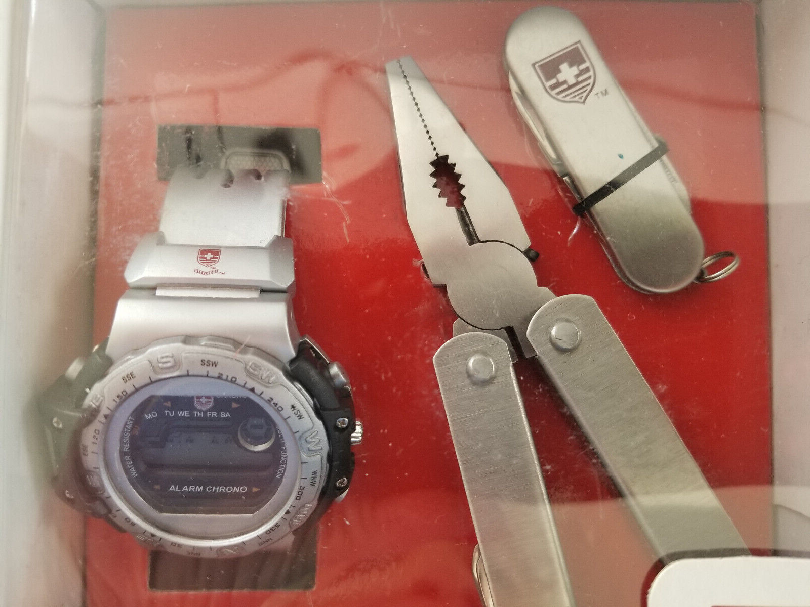 Outdoor Companions Pocket Multi-Tool, Sports Watch, 6 Function Arrow Swiss Knife