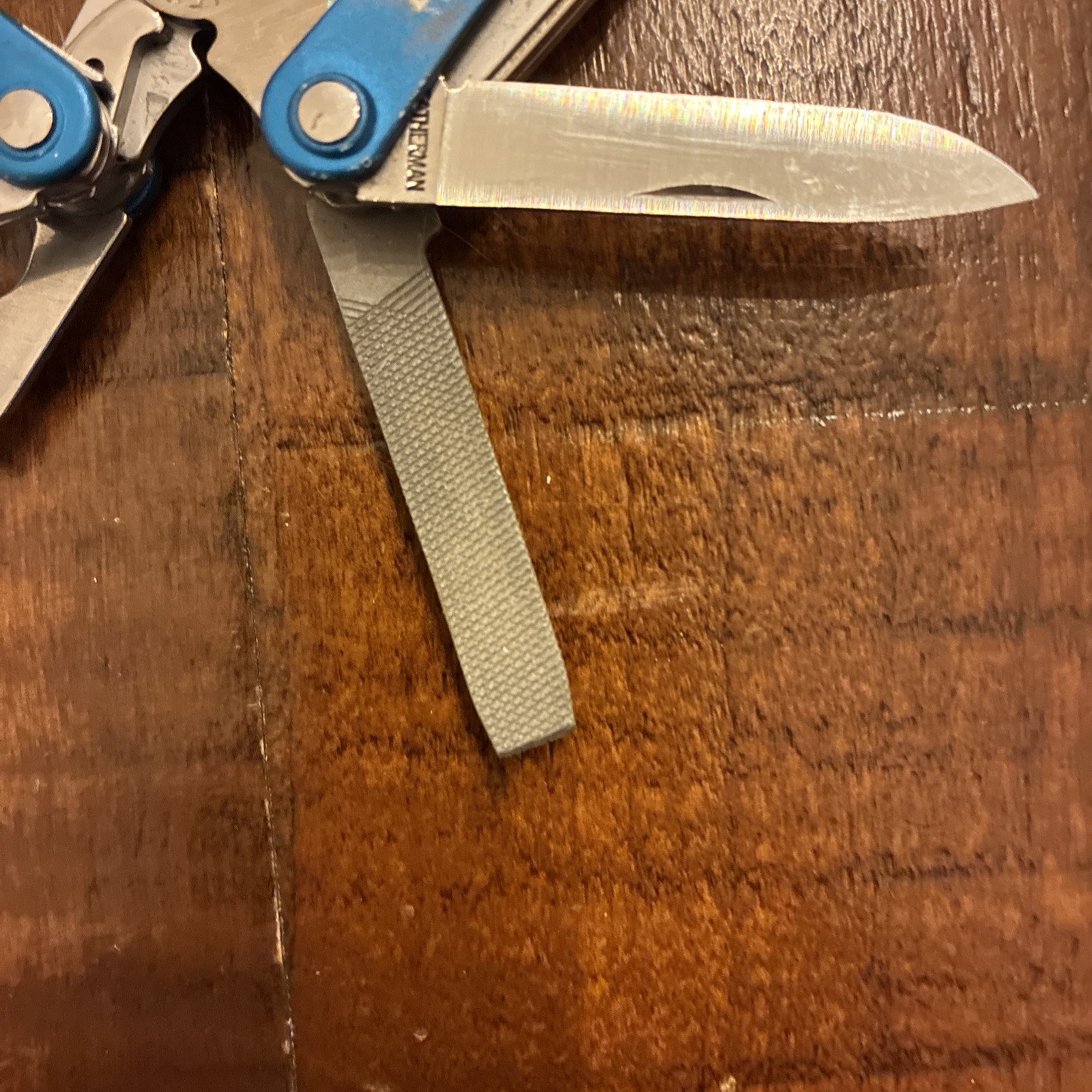 Leatherman Squirt PS4 Multi Tool, Knife, Pliers – Blue – Excellent