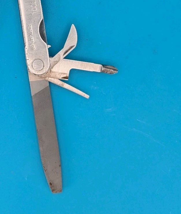 Leatherman PST Multi Tool! 11/95 DATE STAMP