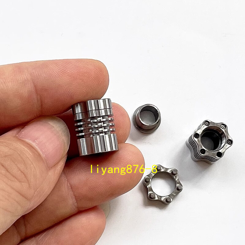 Titanium EDC Parachute Cord Pendant Knife Bead Key Luminous Pendant Outdoor