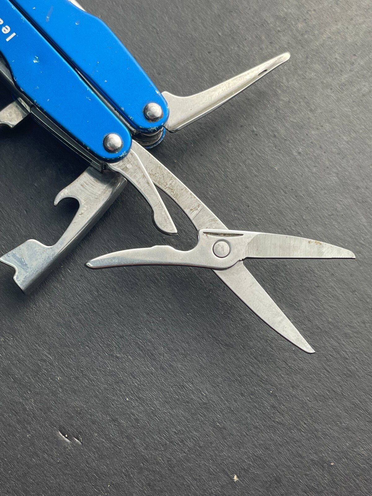 Leatherman Juice CS4 Multi Tool – Various Colors