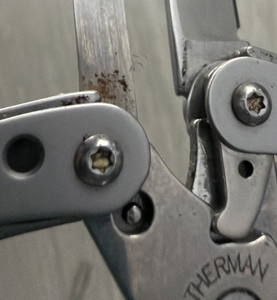 Leatherman STYLE CS Multi Tool Knife File Scissor, Tweezer, Carabiner