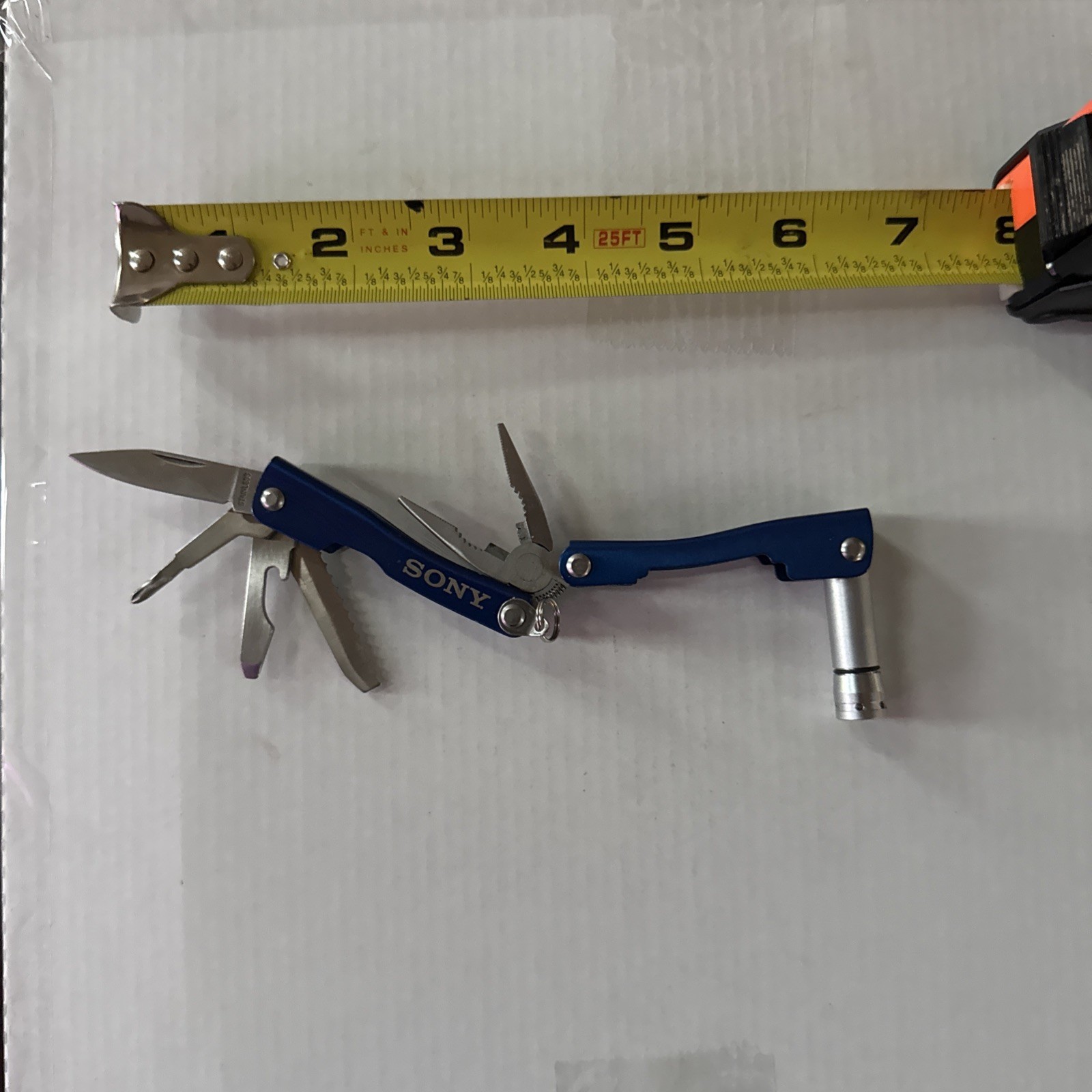 SONY MULTI-TOOL KNIFE