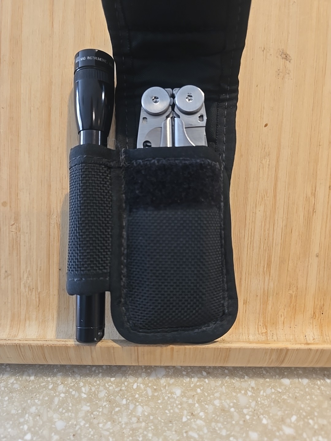 Leatherman Multi-Tool Set Pre-owned with Case and Flashlight Excellent Condition