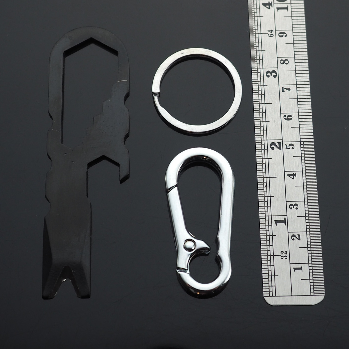 Keychain Multi Tool Crowbar Screwdriver Hex Wrench Carabiner Bottle Opener EDC