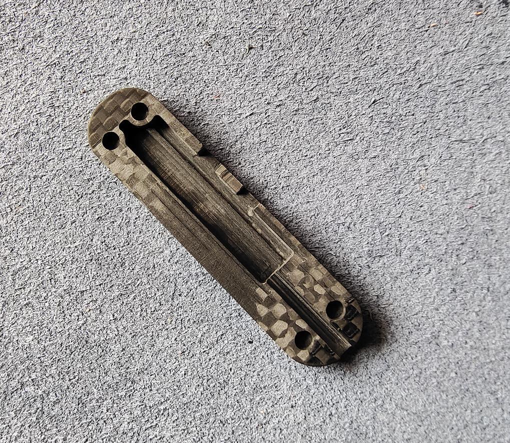 2PCS Full-Featured Carbon Fiber Scales Patch for 58mm Victorinox Swiss New