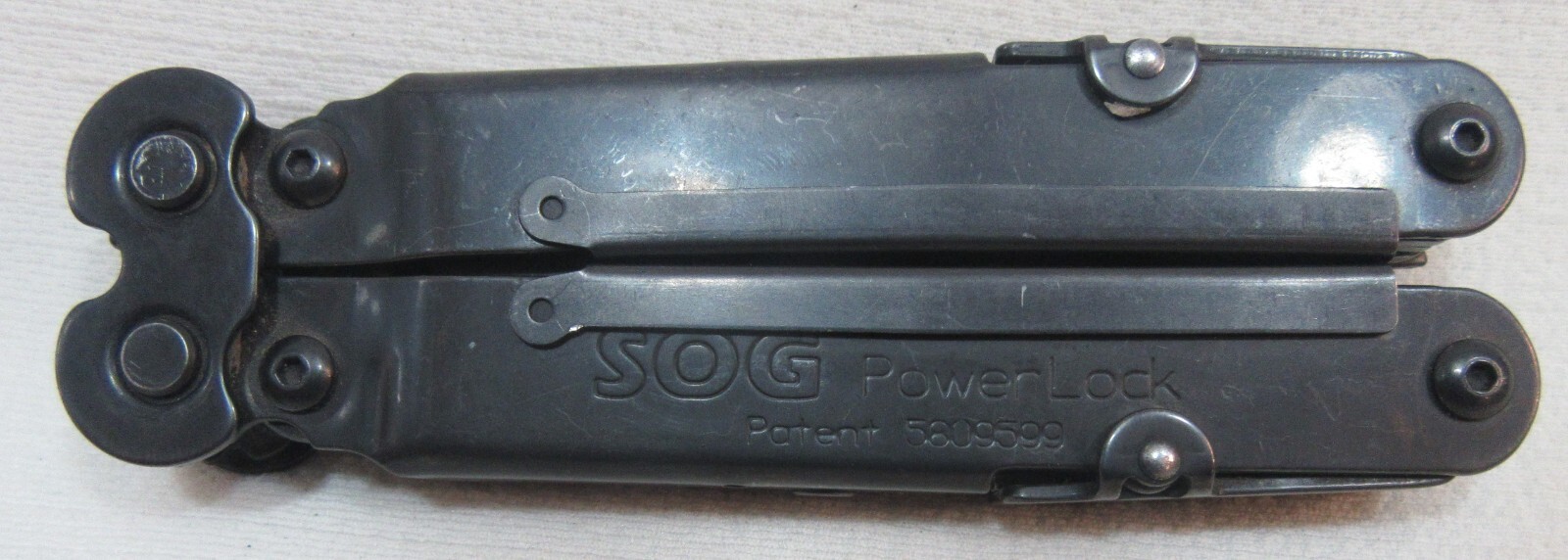 SOG PowerLock Multi Tool w/Sheath Good Condition