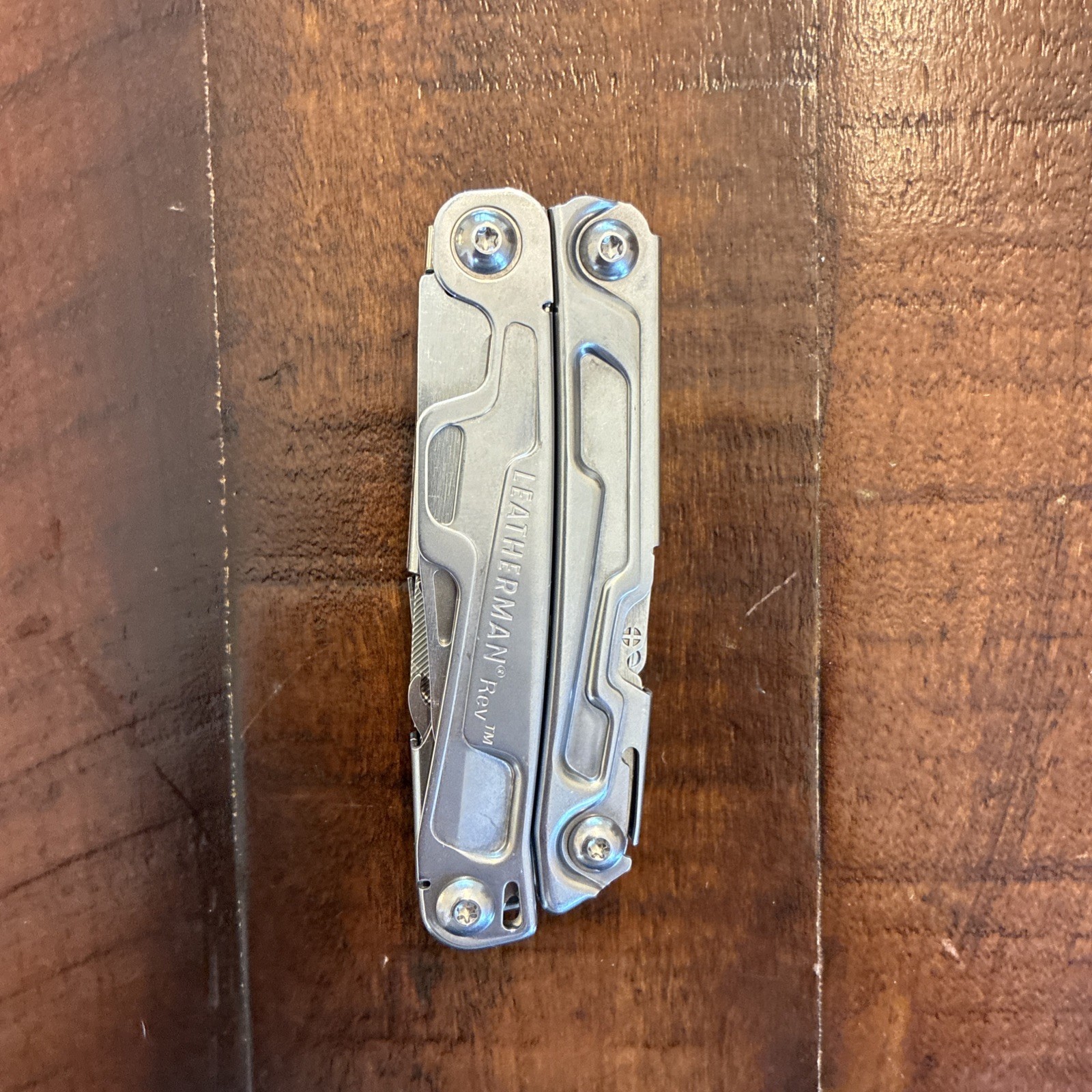 Leatherman Rev Multi-Tool “Nucor Decatur” – Nice!