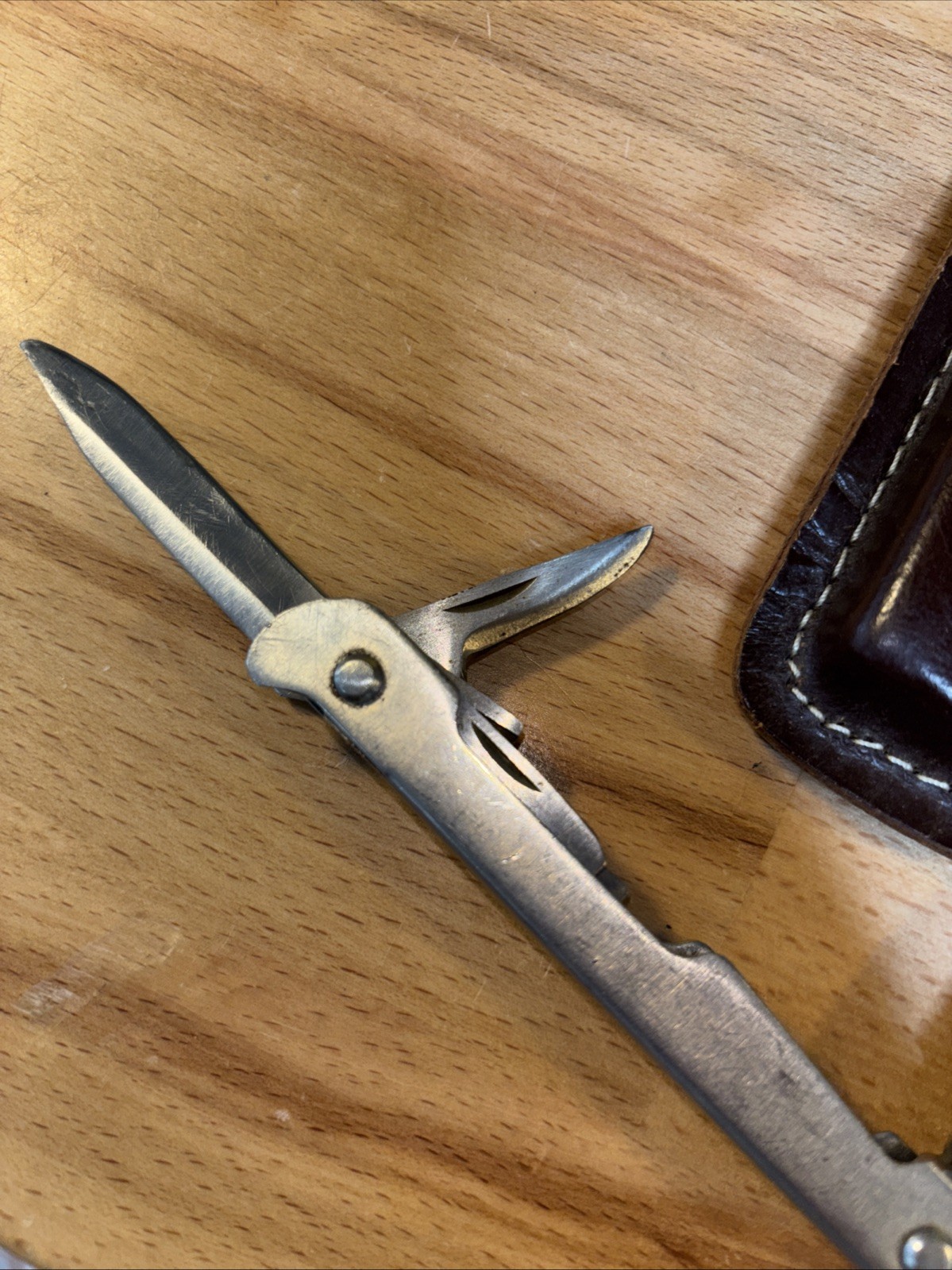 VTG American Camper Stainless Steel Multi Tool Foldable W Brown Belt Case Sheath