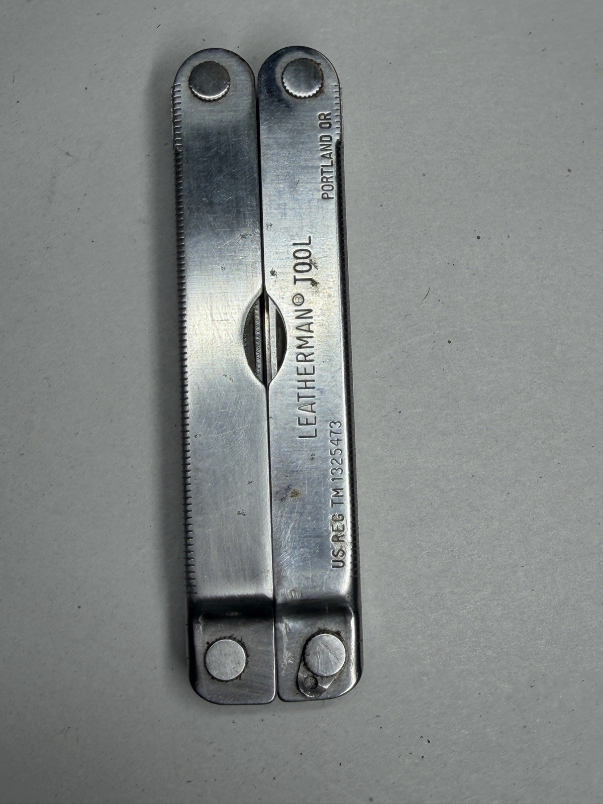 Leatherman Original Multi Tool w Leather Case Portland OR Reg TM 1325473 Vintage
