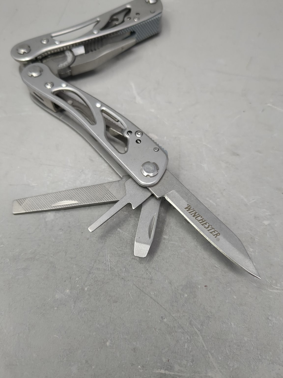 Winchester Multi-Tool Stainless Steel Camping Knife Pliers File +7 Tools