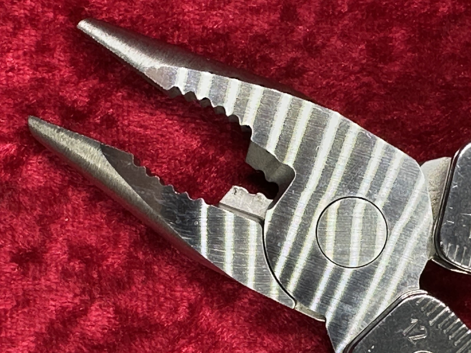 Victorinox SwissTool RS Rescue Stainless Steel Swiss Army Knife Multi-Tool (680)