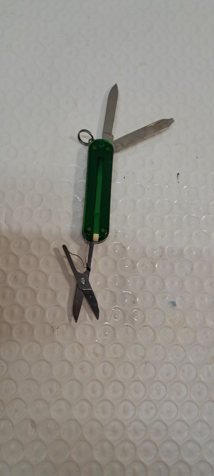 VICTORINOX CLASSIC SD 58MM SWISS ARMY KNIFE POCKET KEYCHAIN TRANSLUCENT GREEN